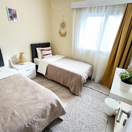Varis 3oda1salon Apartman Kerínia