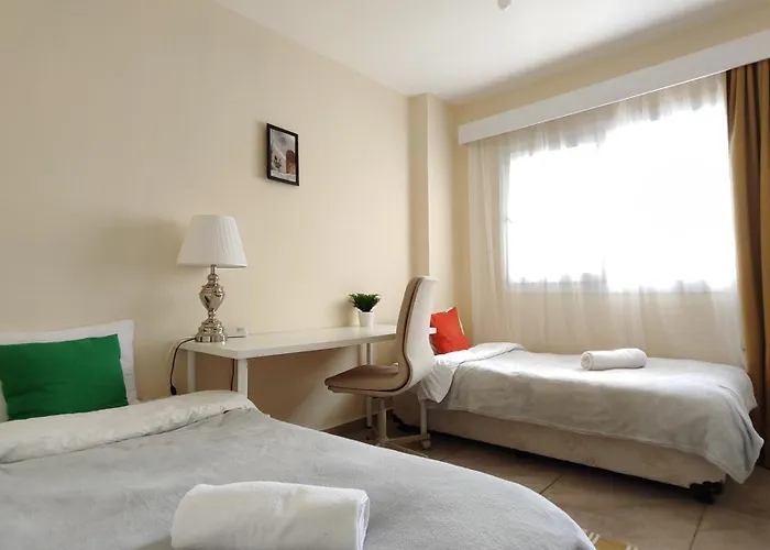 Varis 3oda1salon * Kyrenia (Northern Cyprus)