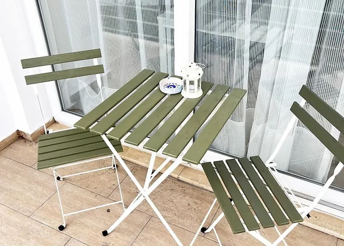 Varis 3oda1salon * Kyrenia (Northern Cyprus)